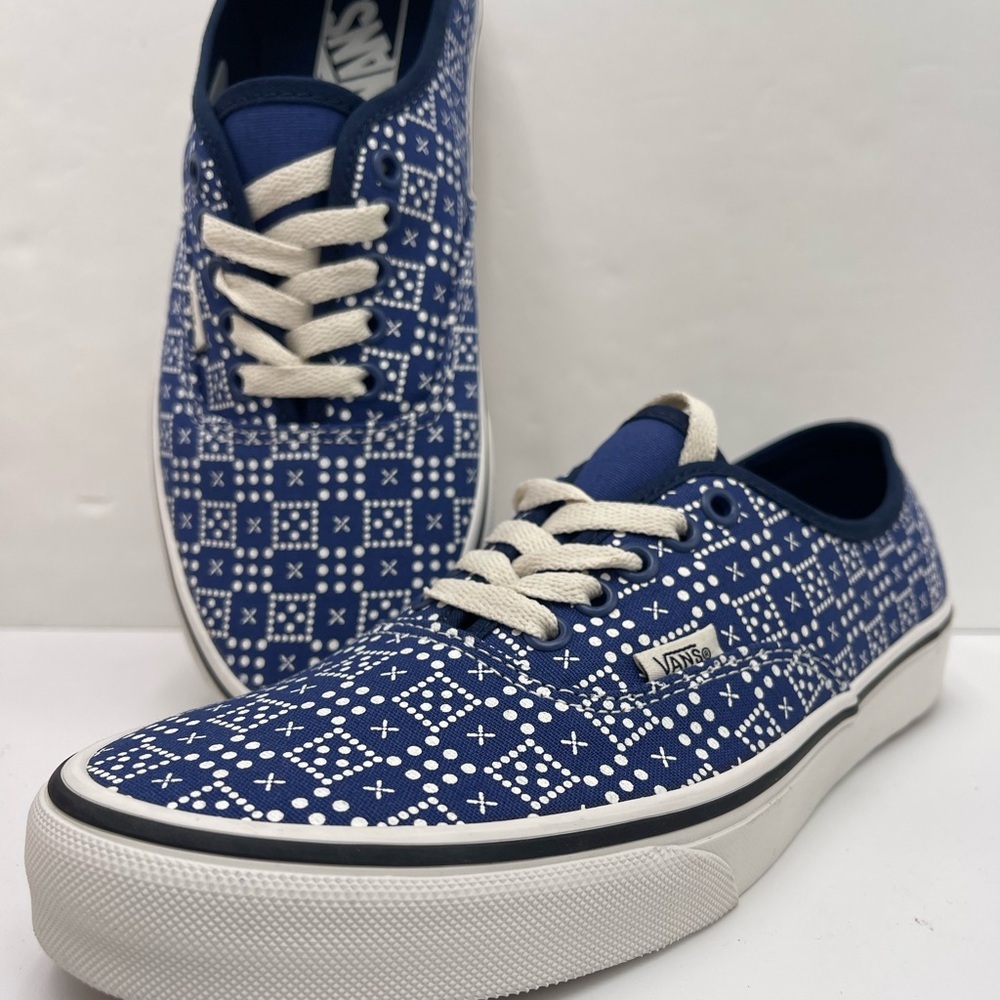Vans Men’s Authentic
Checker Dot Blue Sneakers 
VN000D7YCJE